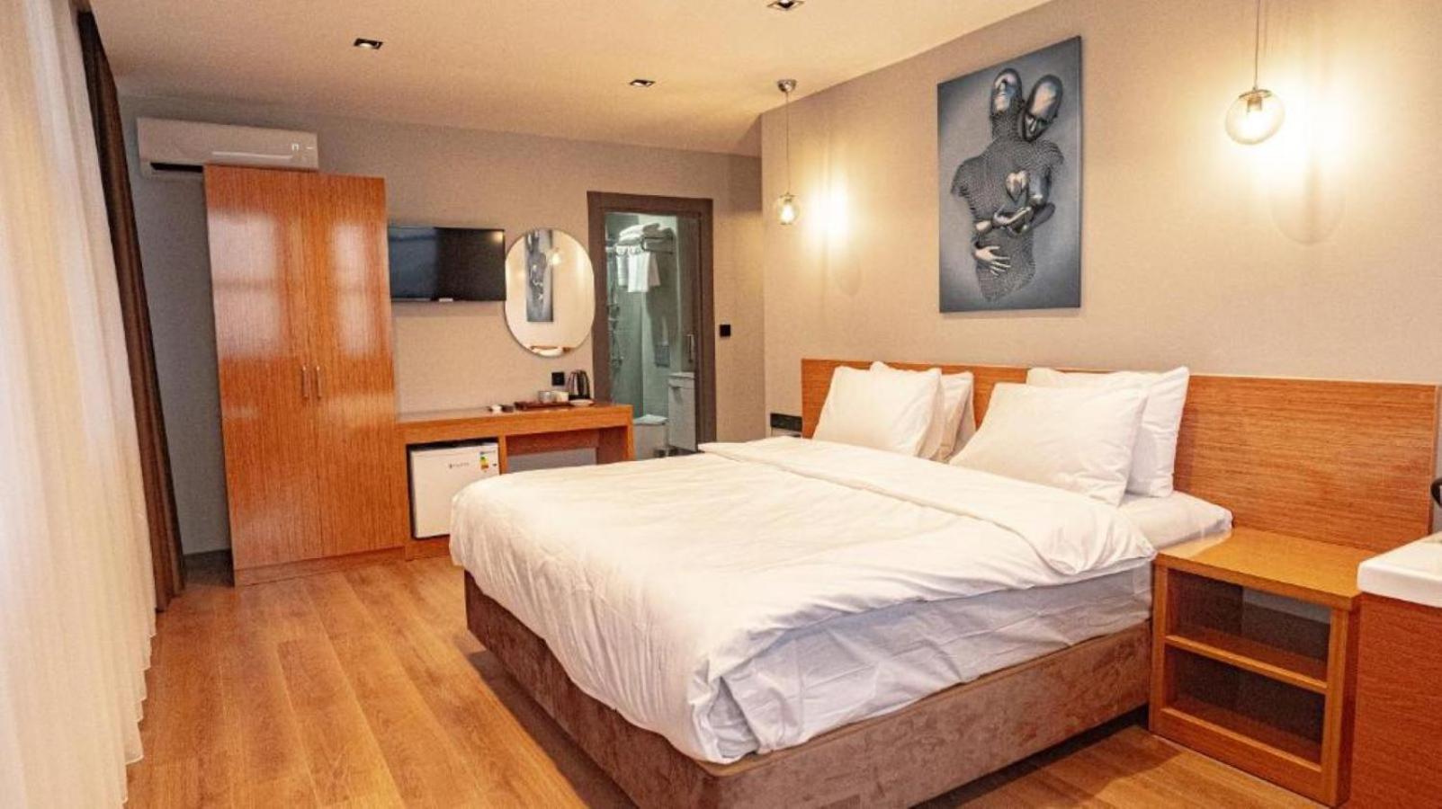 Elite Marmara Pansiyon Camlica Istambul Extérieur photo