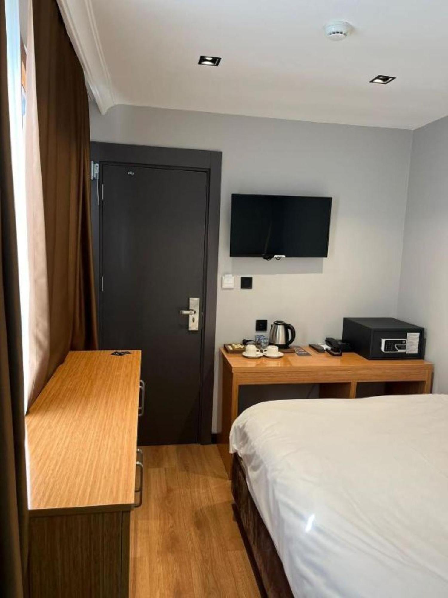 Elite Marmara Pansiyon Camlica Istambul Extérieur photo